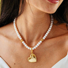Load image into Gallery viewer, Capucine de Wulf Berry Single Strand Necklace, 16"+2'' - Pearl