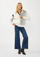 Load image into Gallery viewer, Color Block Popcorn Knit Sweater Jacket - Cream & Black