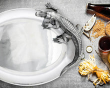 Load image into Gallery viewer, Arthur Court Alligator Oval Platter
