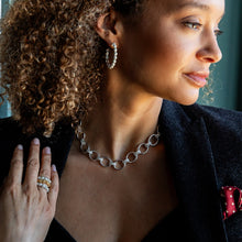 Load image into Gallery viewer, Capucine de Wulf Berry Icon Medium Hoop Earrings