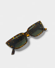 Load image into Gallery viewer, Katie Loxton Fiji Sunglasses narrow Brown Tortoiseshell frames