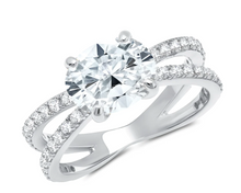 Load image into Gallery viewer, Crislu Oval Cut Unity Ring Finished in Pure Platinum
