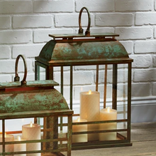 Load image into Gallery viewer, Napa Home & Garden Solana Lantern - Large