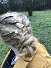 Load image into Gallery viewer, Pearl Bobby Pins - Set of 3