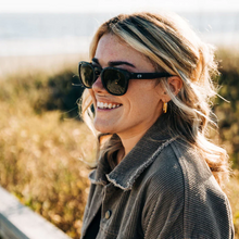 Load image into Gallery viewer, Seabrooks Sunglasses - FINAL SALE