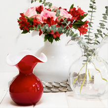 Load image into Gallery viewer, Vietri Hibiscus Glass vases with flowers