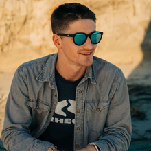 Load image into Gallery viewer, Wyecreeks Sunglasses - FINAL SALE