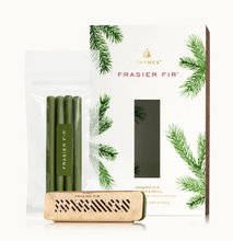 Load image into Gallery viewer, Thymes Frasier Fir Car Diffuser Kit