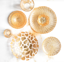 Load image into Gallery viewer, Vietri Rufolo Glass Gold Giraffe Medium Shallow Bowl