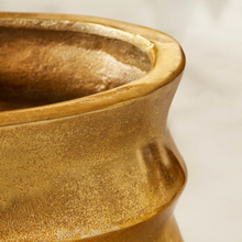 Load image into Gallery viewer, Gold Oval Planters
