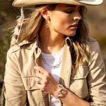 Load image into Gallery viewer, Capucine de Wulf Equestrian Snaffle Bit Earrings
