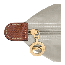 Load image into Gallery viewer, close up of gold zipper pull with Longchamp logo
