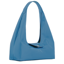 Load image into Gallery viewer, Longchamp Le Pliage Xtra Glossy Leather Shoulder Bag M in glossy blue size view to show width 
