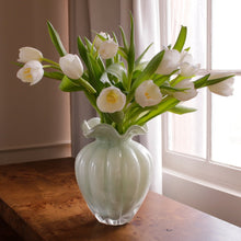 Load image into Gallery viewer, Beatriz Ball GLASS Vento Large Vase
