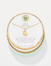 Load image into Gallery viewer, Spartina 449 Sea La Vie Necklace Seas the Day/Oyster

