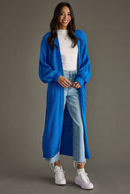 Load image into Gallery viewer, woman in Blue Duster Cardigan paired with a white shirt and jeans
