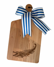 Load image into Gallery viewer, Custom Maple Paddle Charcuterie Board - Gator
