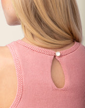 Load image into Gallery viewer, close up of the back showing keyhole and pearl button
