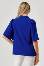 Load image into Gallery viewer, Gigi Short Flutter Sleeve Top
