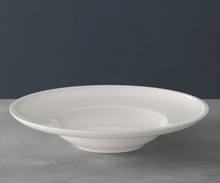 Load image into Gallery viewer, Artesano Original Pasta Plate
