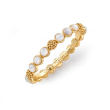 Load image into Gallery viewer, Mother of pearl and gold berry bracelet 
