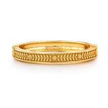 Load image into Gallery viewer, Capucine de Wulf Berry Vine Hinged Bangle, S/M - Gold
