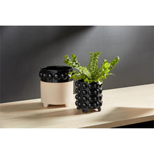 Load image into Gallery viewer, Black Bead Flower Pots
