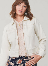 Load image into Gallery viewer, Spartina 449 Blake Denim Jacket - Sand
