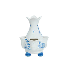 Load image into Gallery viewer, Juliska Country Estate 6" Tulipiere Vase with blue designs
