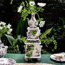 Load image into Gallery viewer, Juliska Country Estate Tulipiere Tower Set/3pc
