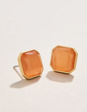 Load image into Gallery viewer, Spartina 449 Chateau Stud Earrings Optic Sunstone
