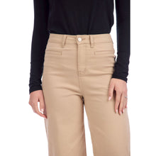 Load image into Gallery viewer, close up of the waist of the Corky Wide Leg Jean
