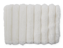 Load image into Gallery viewer, Cream Faux Fur Throw Blanket
