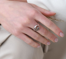 Load image into Gallery viewer, Dune Jewelry Cresting Wave Sterling Silver Ring - Turquoise Gradient
