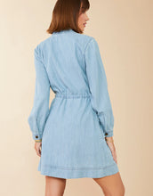 Load image into Gallery viewer, Spartina 449 Elena Denim Dress Isle of Palm Wash
