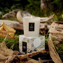 Load image into Gallery viewer, Voluspa Santal Vanille Classic Candle - 9oz
