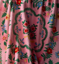 Load image into Gallery viewer, Rifle Paper Rosette Fleece Blanket
