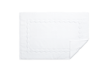 Load image into Gallery viewer, Guesthouse bath rug white 
