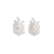 Load image into Gallery viewer, Juliska Clever Creatures Turtle Salt and Pepper Set/2pc
