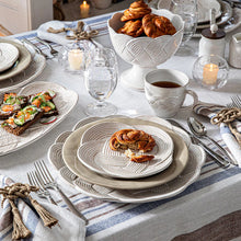 Load image into Gallery viewer, La Panier Mystic Knot table setting 
