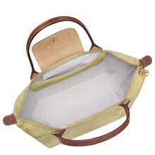 Load image into Gallery viewer, Longchamp Le Pliage Original Medium Shoulder Bag - Pistachio showing white interior 
