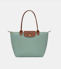 Load image into Gallery viewer, Longchamp Le Pliage Original Medium Shoulder Bag
