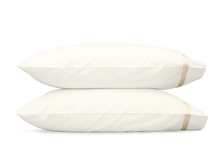 Load image into Gallery viewer, Matouk Bed Linen - Lowell
