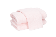 Load image into Gallery viewer, Matouk Bath Towels - Milagro
