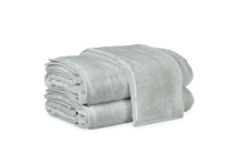 Load image into Gallery viewer, Matouk Bath Towels - Milagro
