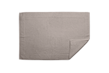 Load image into Gallery viewer, Matouk Bath Towels - Milagro
