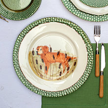 Load image into Gallery viewer, Vietri Pelli Glass Green Charger with plate with wildlife hunting plate
