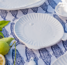 Load image into Gallery viewer, Vietri Pesce Serena Salad Plate - FINAL SALE
