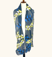 Load image into Gallery viewer, Pomegranate Moon Willow Scarf
