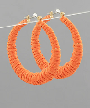 Load image into Gallery viewer, Raffia Wrapped Circle Hoops
